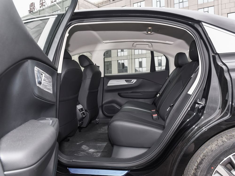 Hongqi EQM5 dealer